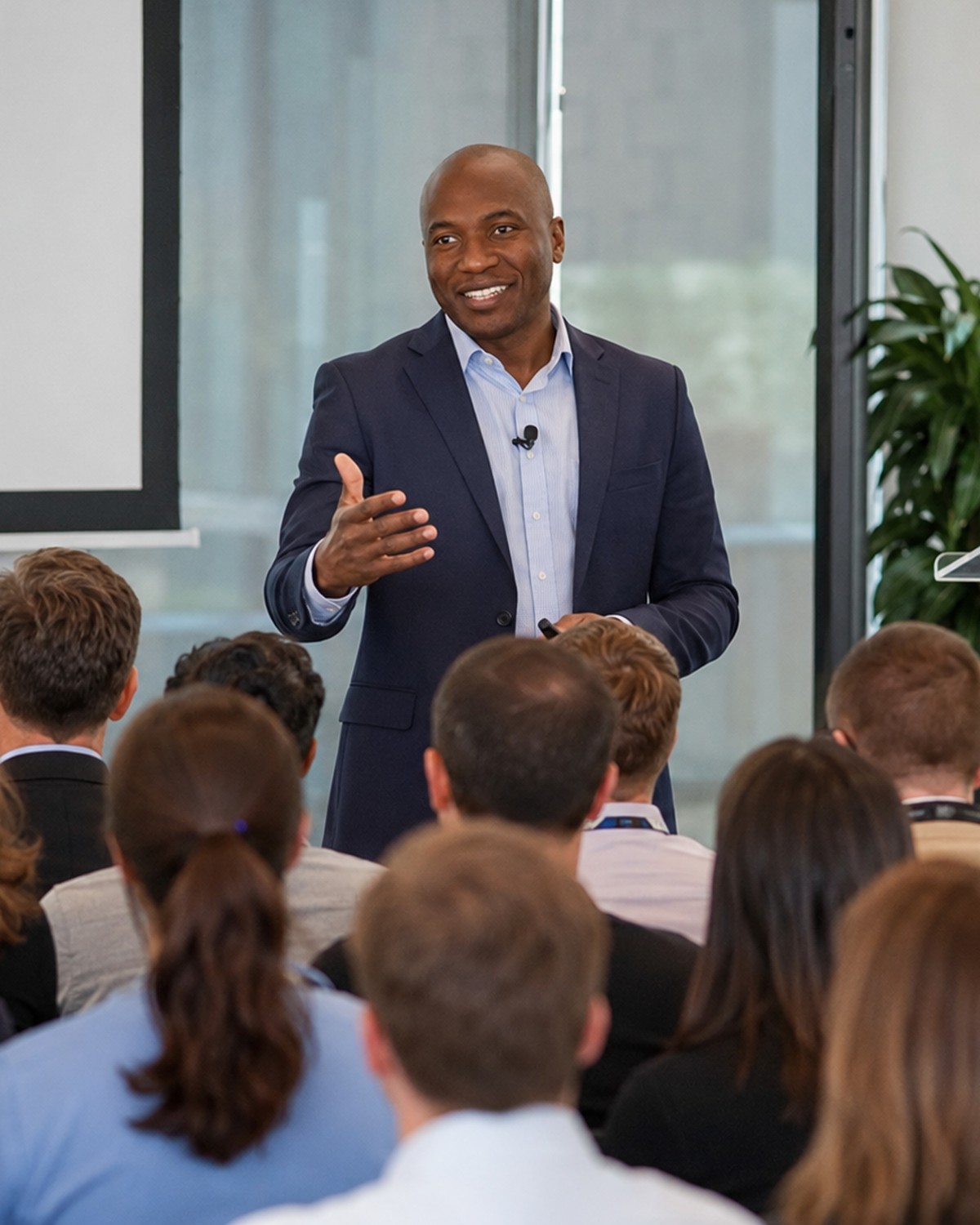 Barrett L. Hammons speaking to an audience